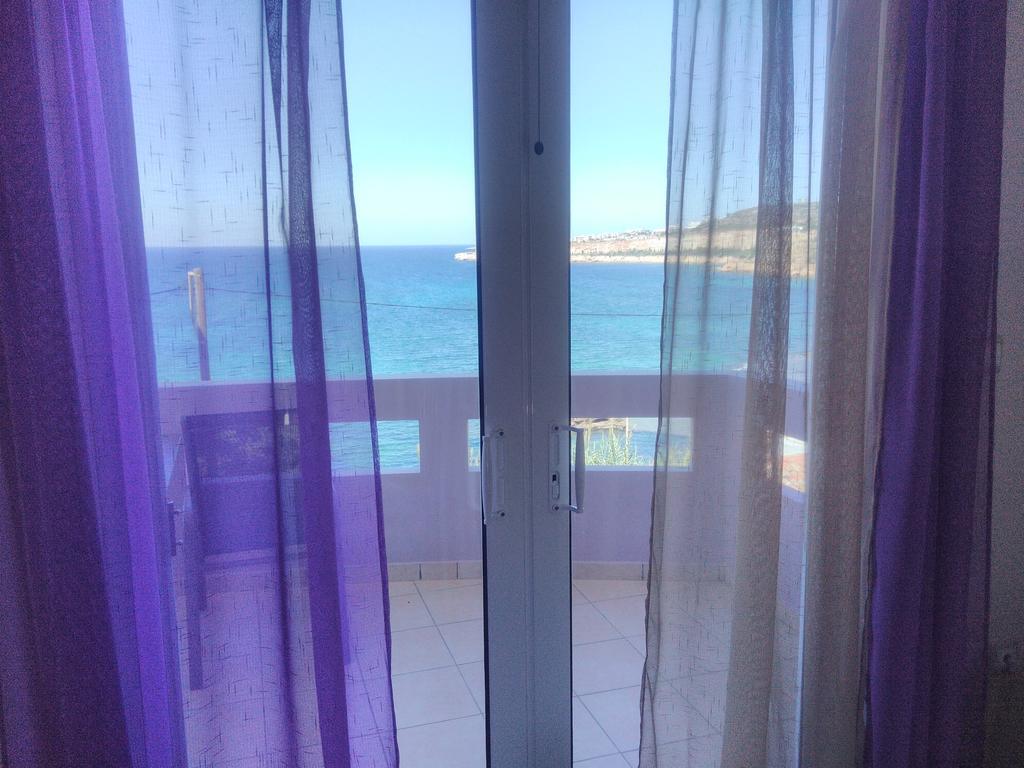 Amazing Sea View Apartment (Adults Only) Hriszí Aktí Haniá Kültér fotó