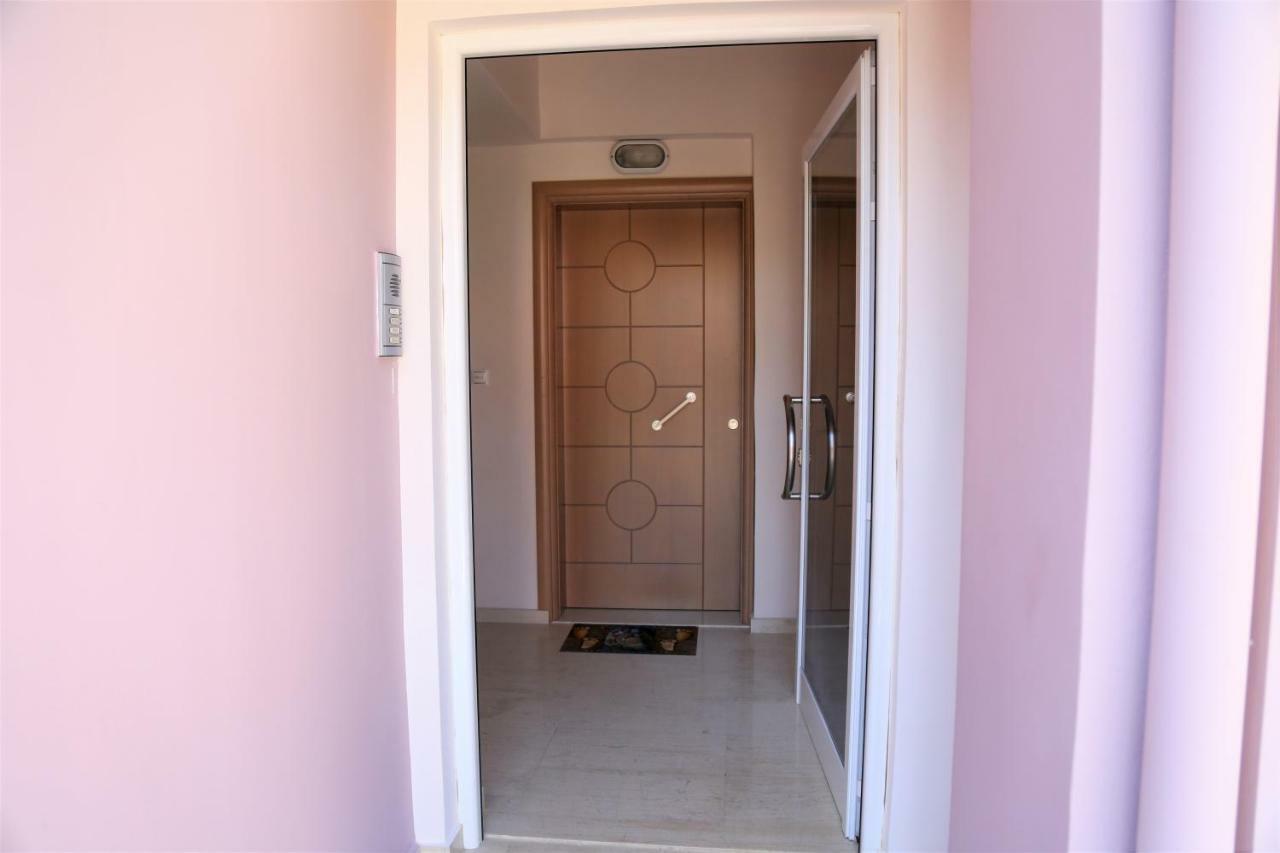 Amazing Sea View Apartment (Adults Only) Hriszí Aktí Haniá Kültér fotó